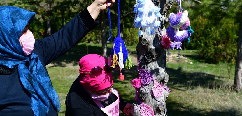 Kadın Eliyle Güzelleşen Tarih