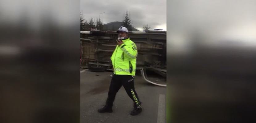 Isparta’da minibüsle otomobilin çarpışması sonucu meydana gelen kazada ağır yaralı