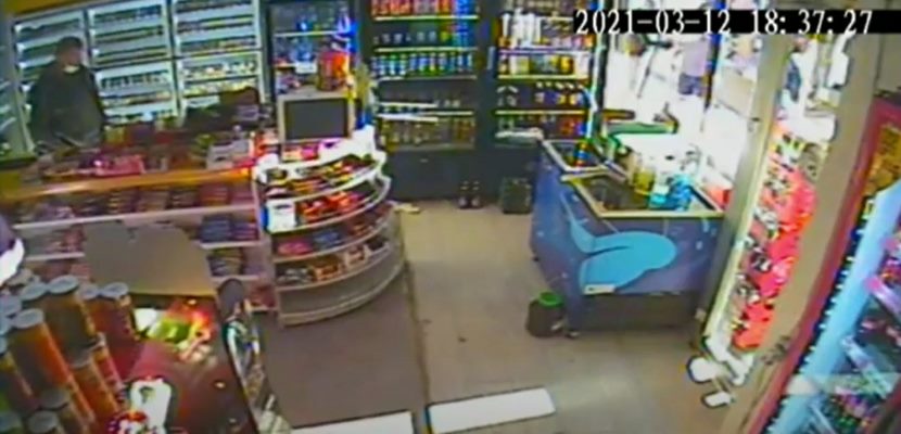 Isparta’nın Gönen İlçesi Gölet Evleri Mahallesi Muhtarı Gökhan Ayan, kendisine