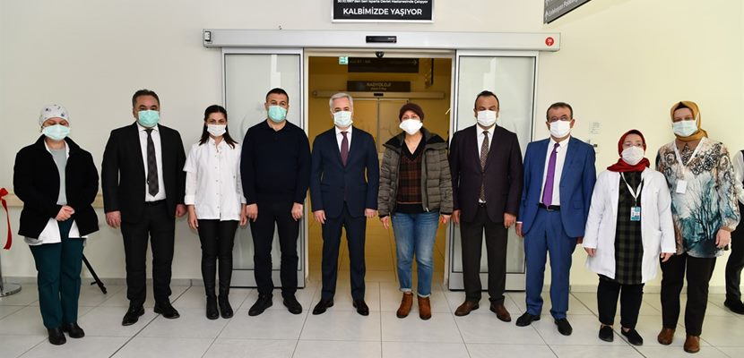 14 Mart Tıp Bayramı etkinlikleri kapsamında Vali Ömer Seymenoğlu, başta