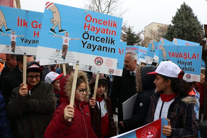 Yaya Önceliği Kırmızı Çizgimizdir