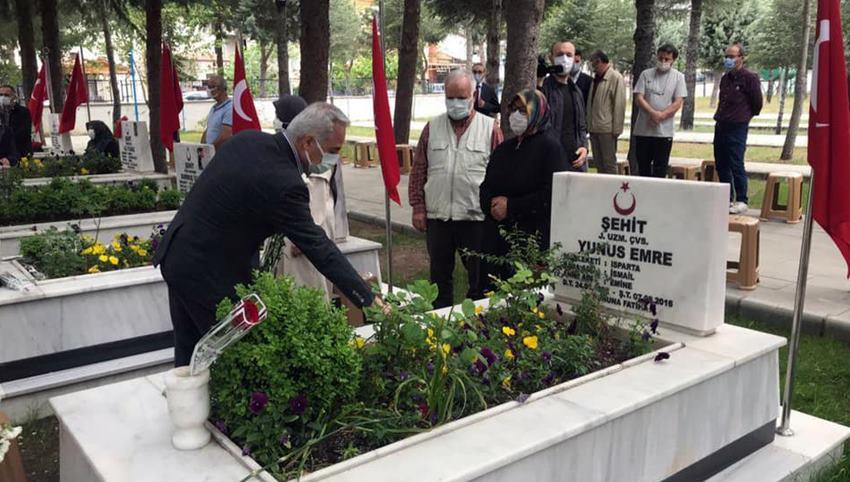 Mübarek Ramazan ayını uğurlamaya hazırlanırken Kur’an-ı Kerim’de “Bin aydan daha