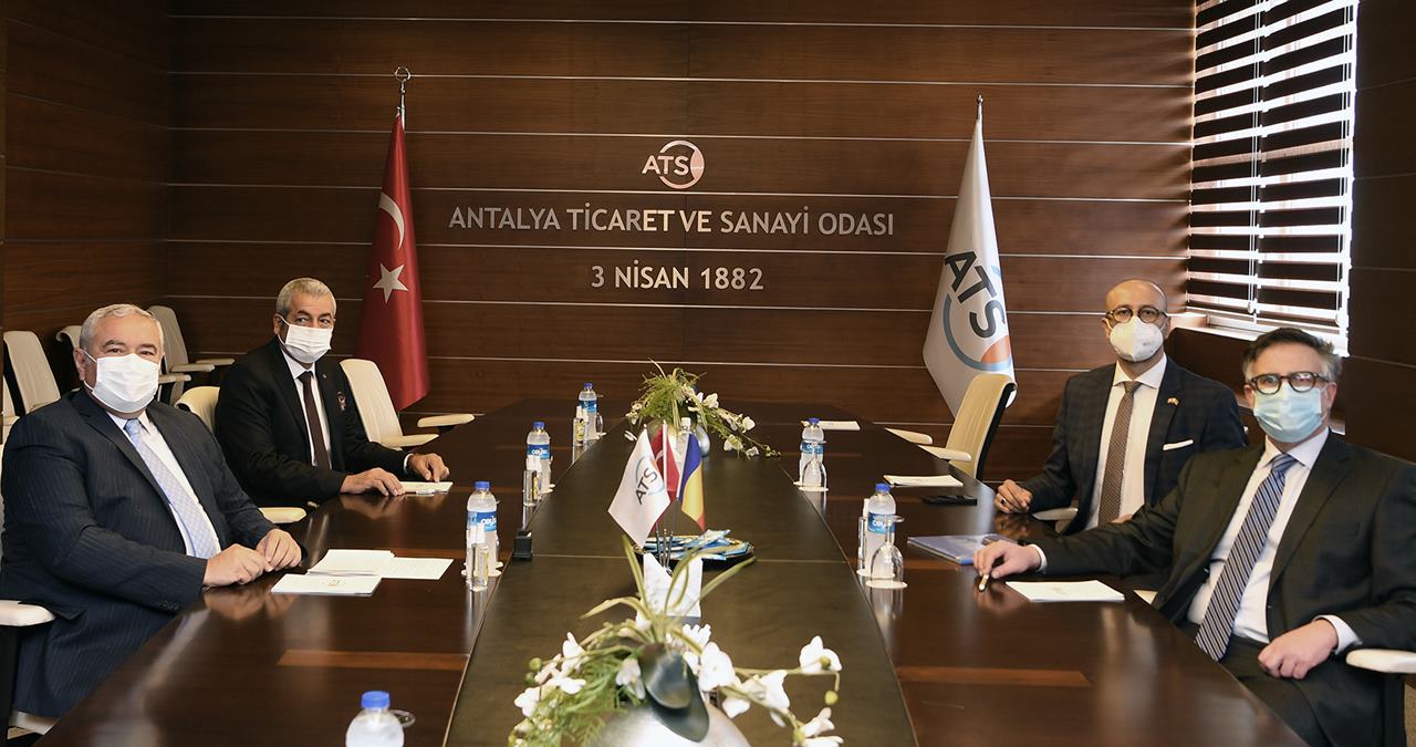 Isparta Belediye Başkanı Yüksek Mimar Yusuf Ziya Günaydın, belediye ile