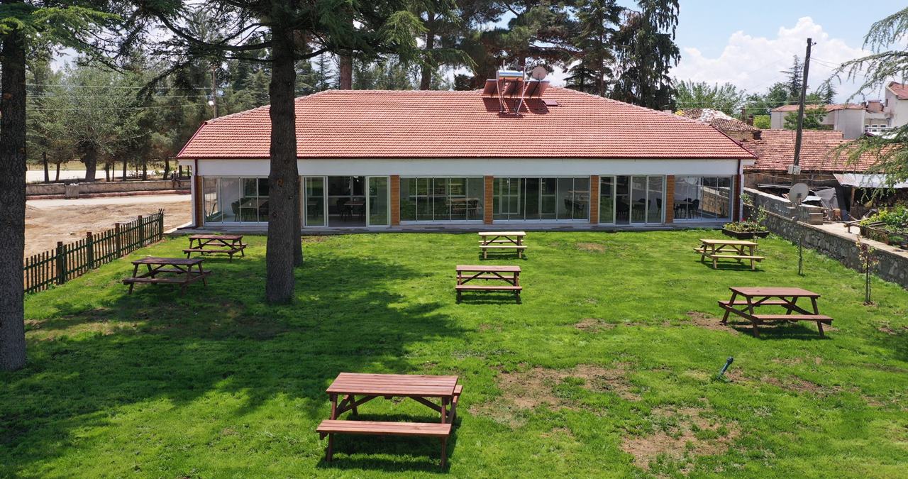 Kadınlar tarafından Isparta’da özellikle kırsal bölgelerde kurulan kooperatifler ortaya koydukları