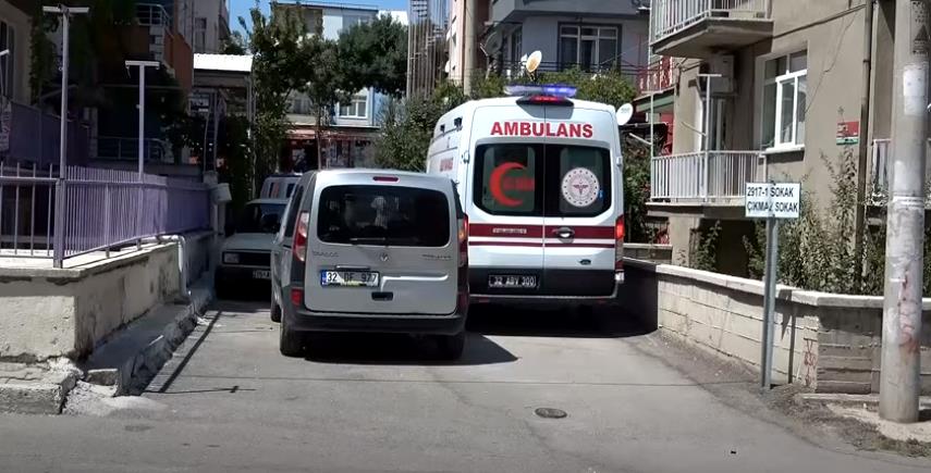 Isparta’nın Yedişehitler Mahallesi’nde kızıyla birlikte yaşayan kadın evinde ölü bulundu