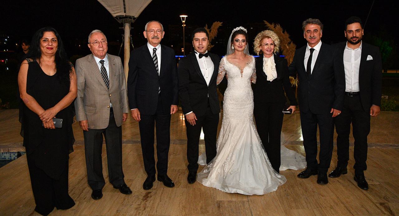 CHP Genel Başkanı Kılıçdaroğlu, Aysel ve Emre Çiftinin Düğün Törenine Katıldı