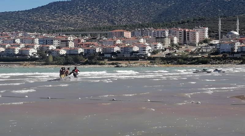 Isparta’nın Eğirdir ilçesi Altınkum plajında saat 15:00 sıralarında meydana gelen