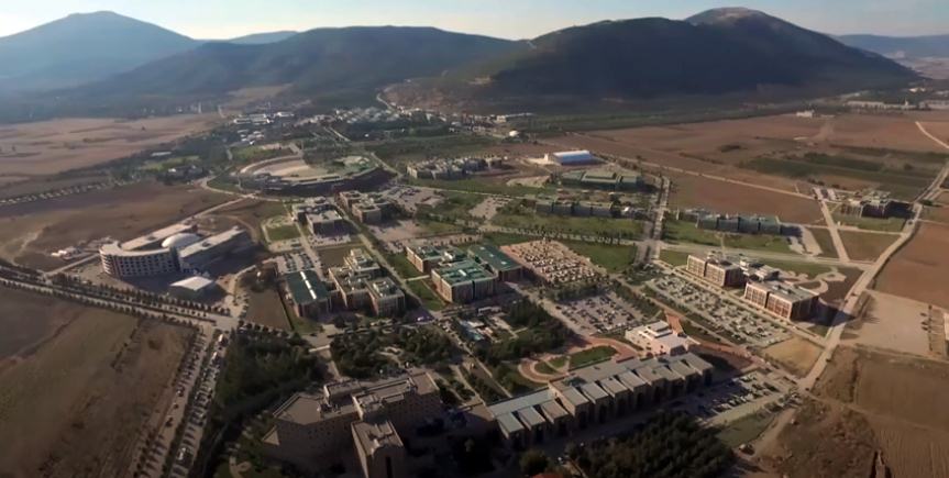 Üniversiteler uzun bir aradan sonra yeni döneme yüz yüze eğitimle