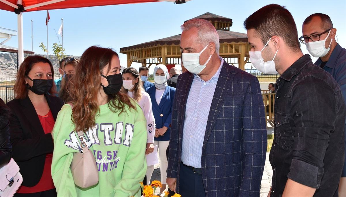 Eğitim şehri Isparta’da Süleyman Demirel Üniversitesi ve Isparta Uygulamalı Bilimler