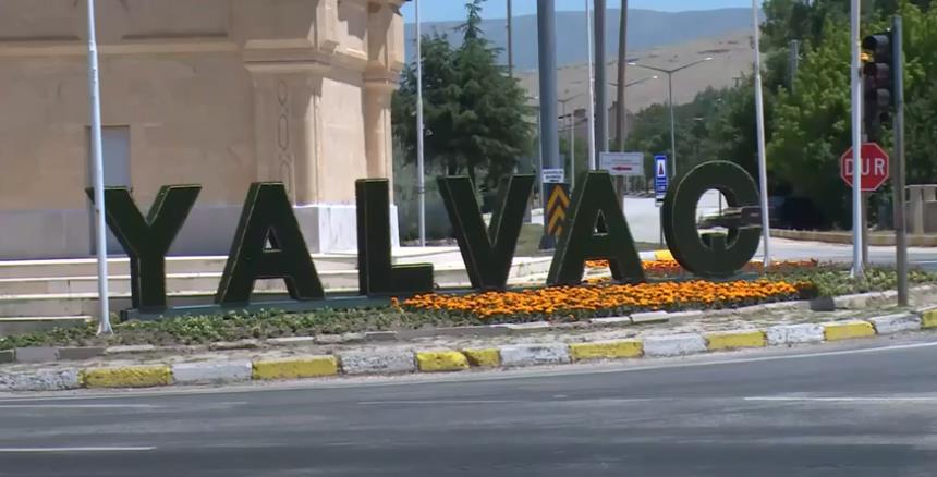 Yalvaç ilçe merkezinde su sıkıntısı yaşanıyor. Yaşanan sıkıntıya ilişkin İyi