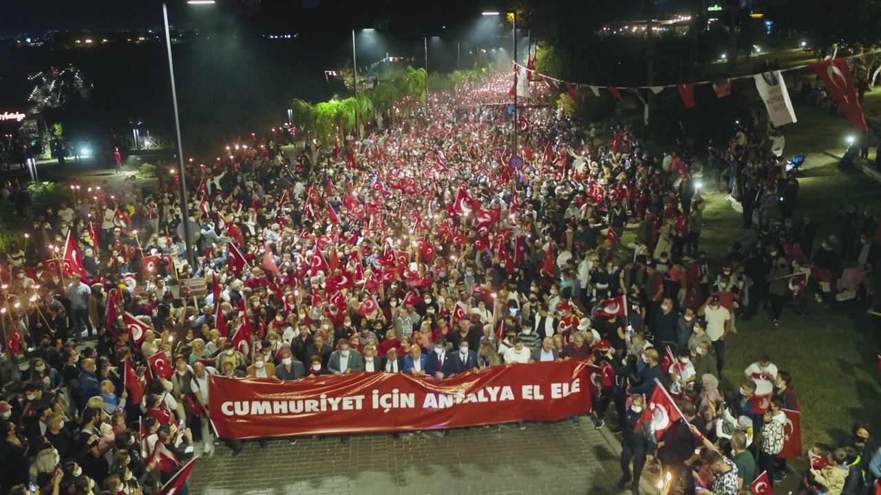 Şenol ‘kadromuz hazır, ekip ruhu ile çalışacağız’