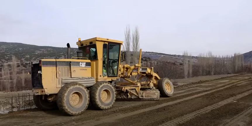 Ispartalıların bitirilmesi için merakla beklediği bölünmüş yol projeleriyle ilgili Karayolları
