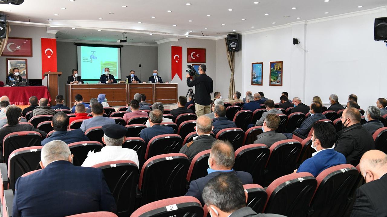 Her ay düzenli olarak ilçe ziyaretleri gerçekleştiren Vali Seymenoğlu Yalvaç