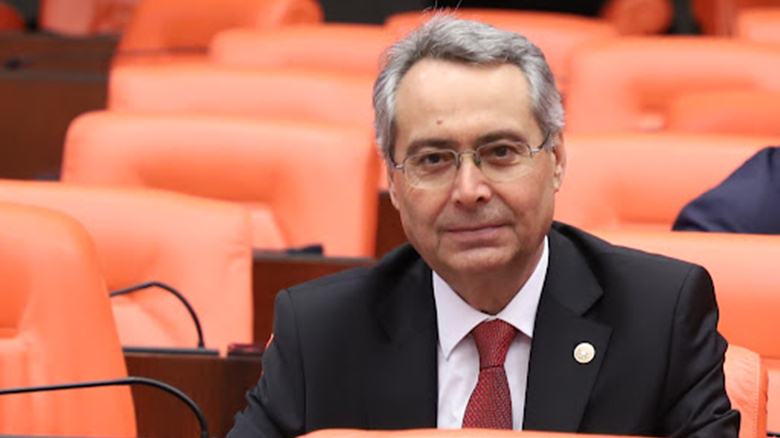 Isparta Belediye Başkanı ve Milliyetçi Hareket Partisi (MHP) Belediye Başkan