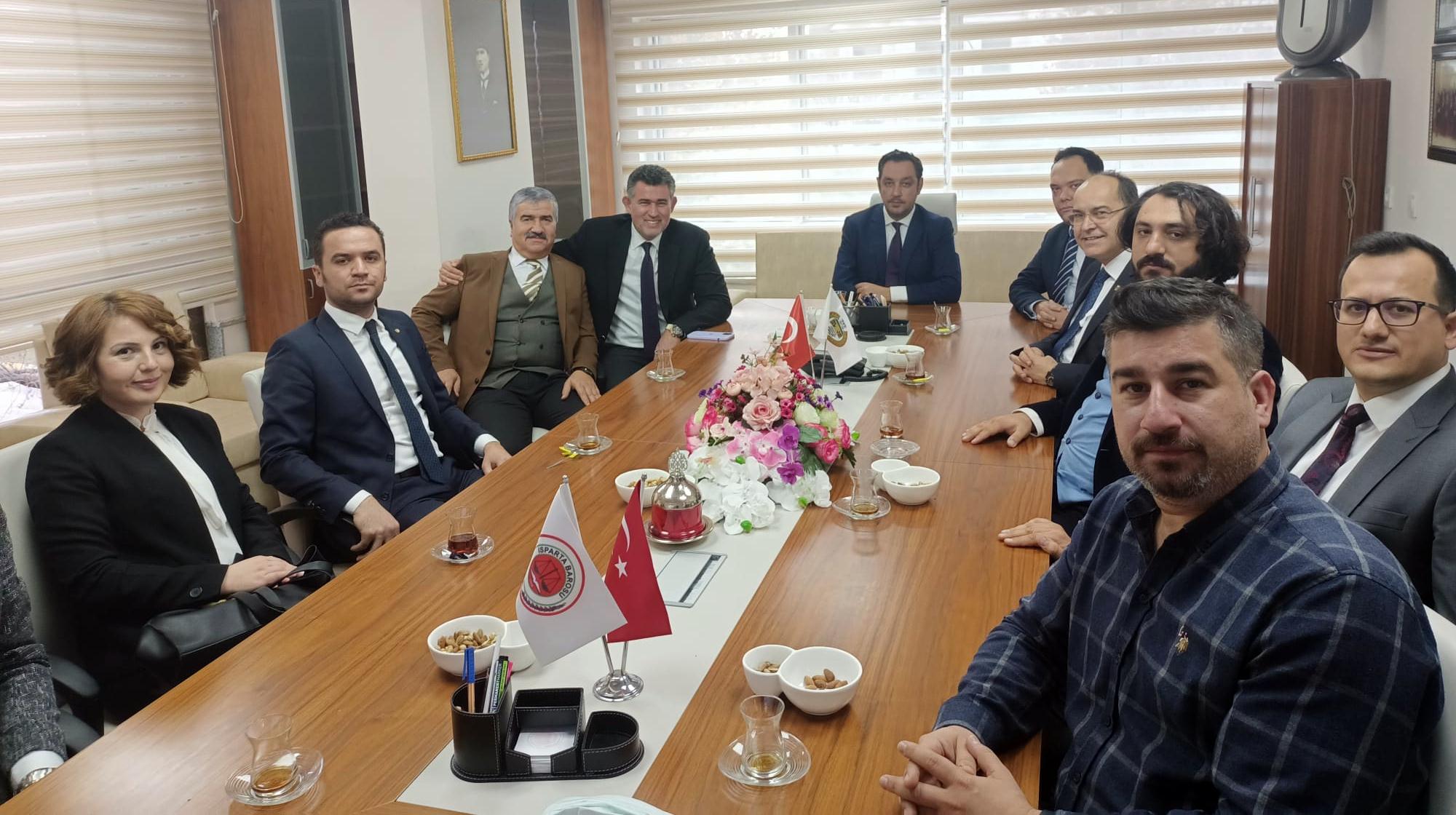 Türkiye Barolar Birliği Başkanı Metin Feyzioğlu, Isparta Barosu’nu ziyaret etti.