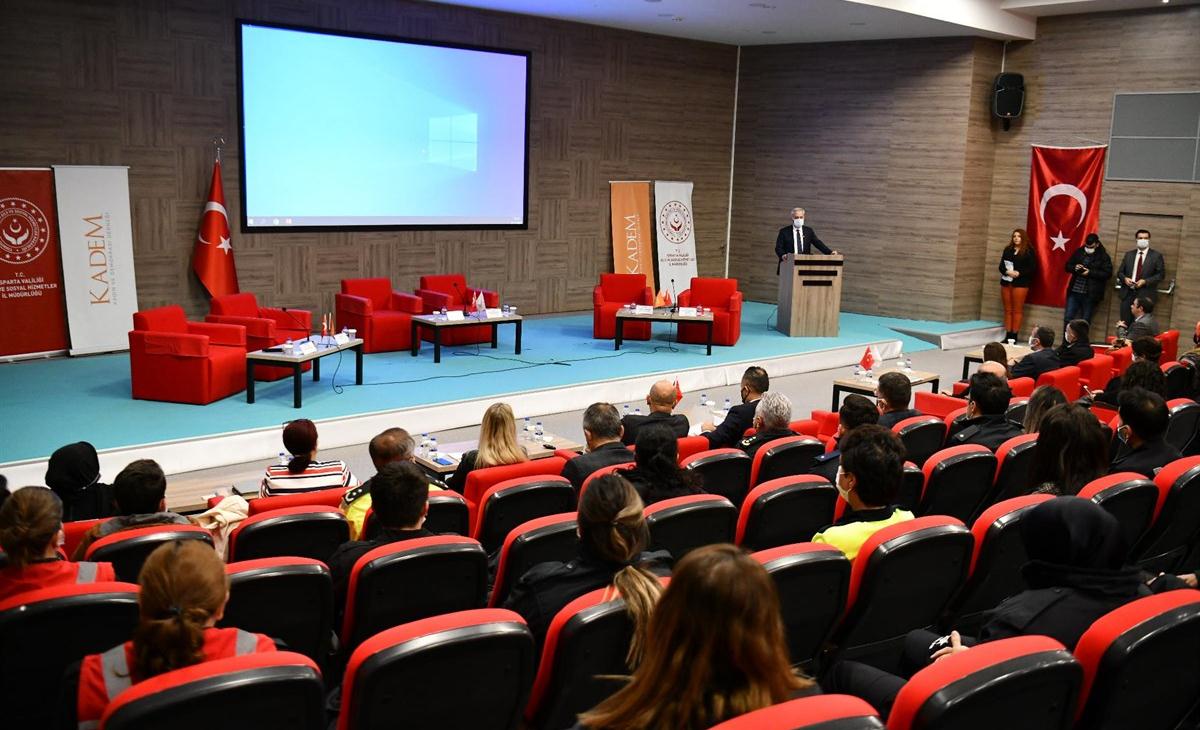 “Kadına Yönelik Şiddete Farklı Bakış Açıları” Paneli Düzenlendi