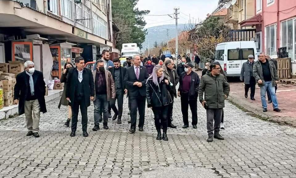 CHP Isparta İl Başkanı Yalım Halıcı, ilçe ziyaretlerine devam ediyor.