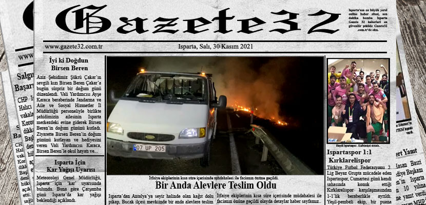 Isparta’dan Antalya’ya seyir halinde olan kağıt dolu pikap, Bucak ilçesi