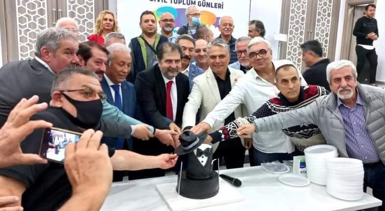 9. Cumhurbaşkanı merhum Süleyman Demirel Ispartalılar Derneği tarafından doğum gününde