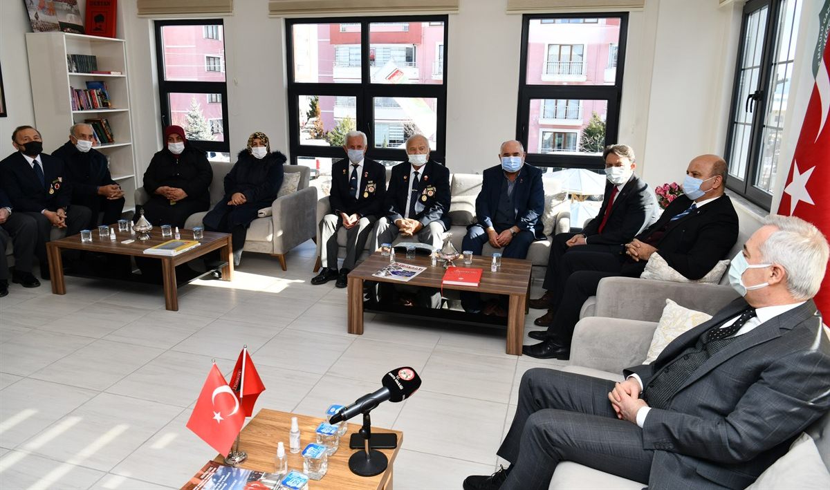 Vali Ömer Seymenoğlu, gözünü kırpmadan vatan için canını feda eden