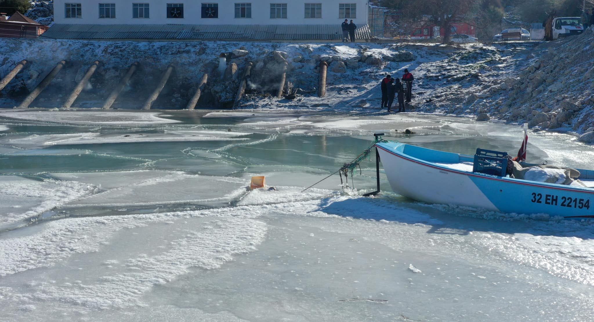Türkiye’nin dördüncü büyük gölü olan Eğirdir Gölü’nün büyük bir kısmı
