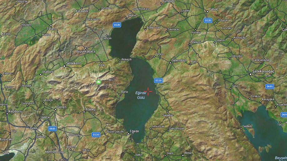 Türkiye’nin 7 renkli gölü Eğirdir’de son yağışlarla birlikte su seviyesi