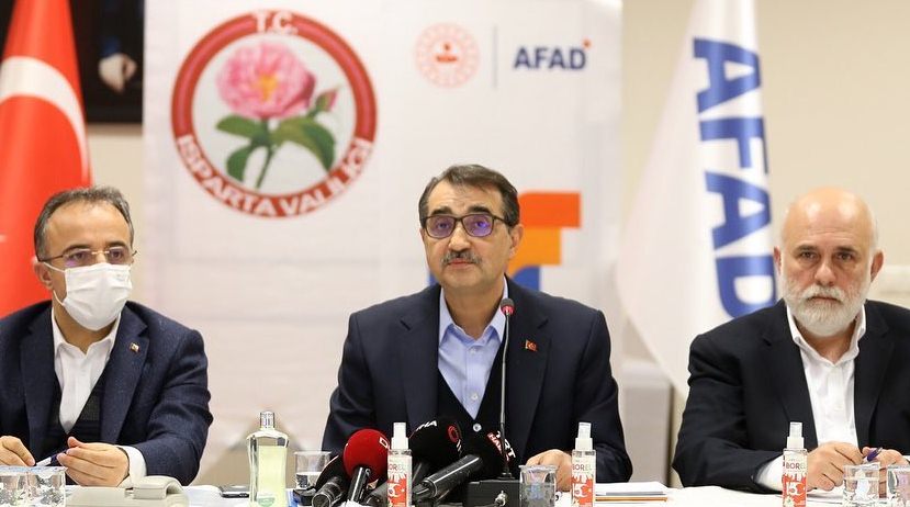Enerji Bakanı Fatih Dönmez, Isparta’nın %99’undan fazlasına elektrik verildiğini belirerek,