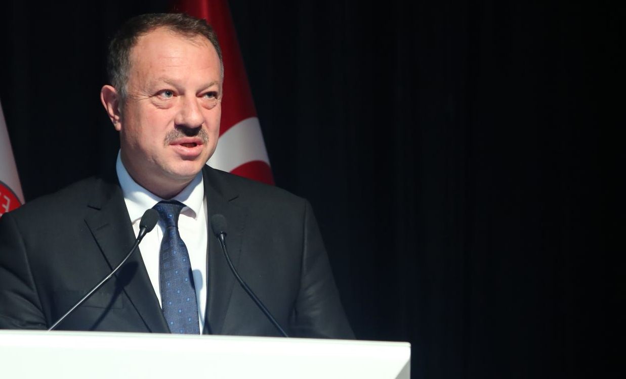 Isparta’da yaşanan elektrik kesintisinin ardından devletin tüm imkanlarını seferber ettiğini