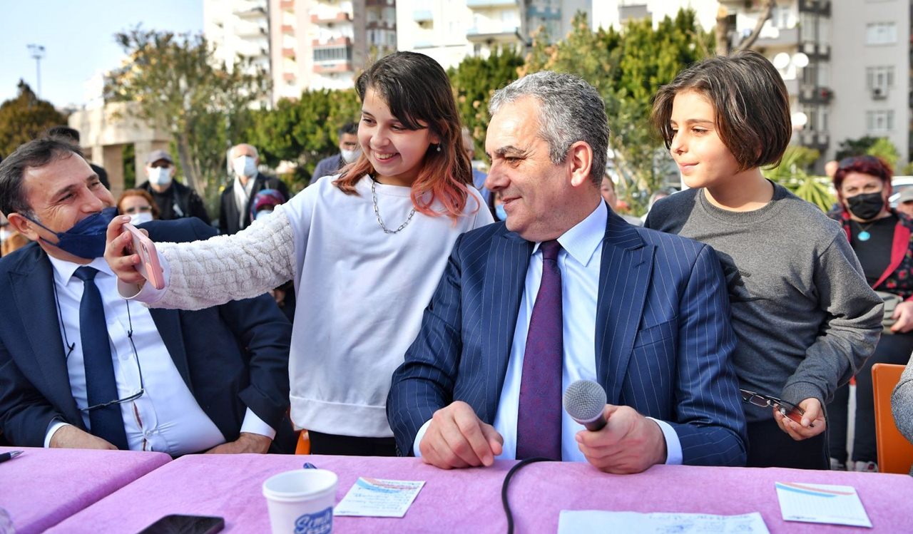 CHP Kadın Kolları Genel Başkanı Hilal Dokuzcan hafta sonunu Çiçekpınar