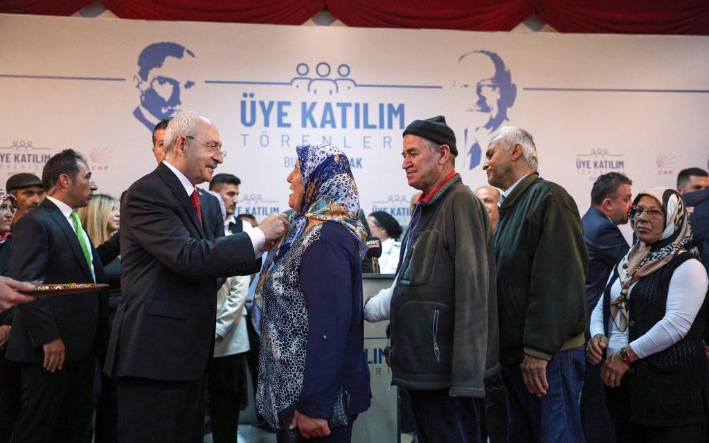 Kılıçdaroğlu, Burdur’da Üye Katılım Törenine Katıldı
