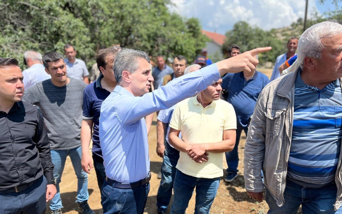 Isparta Valisi Aydın Baruş, Gönen ilçesi Koçtepe köyünde dün akşam