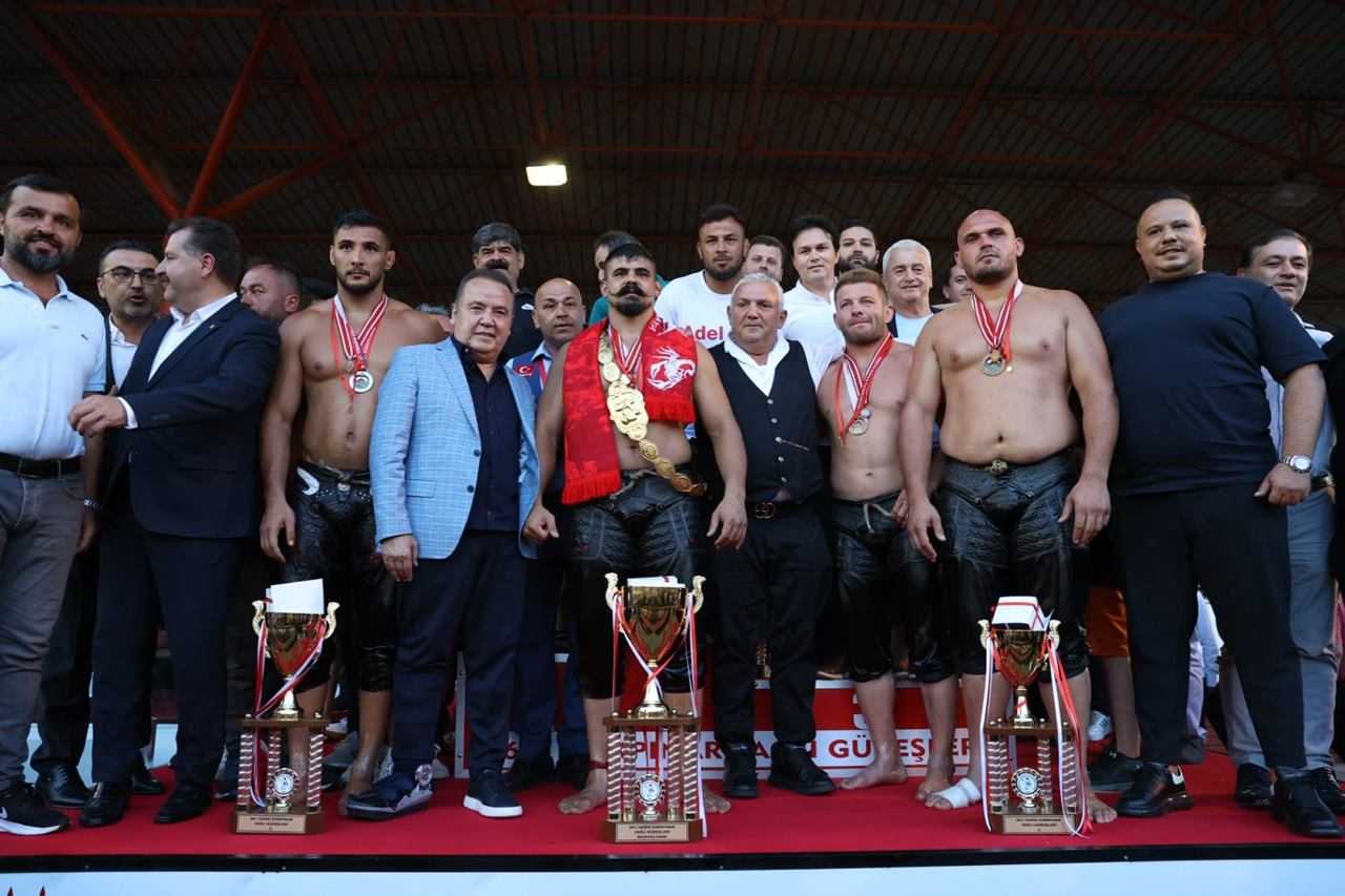 Isparta Kebapçı Lokantacı Pastacı Esnaf ve Sanatkarlar Odası’nın Genel Kurul