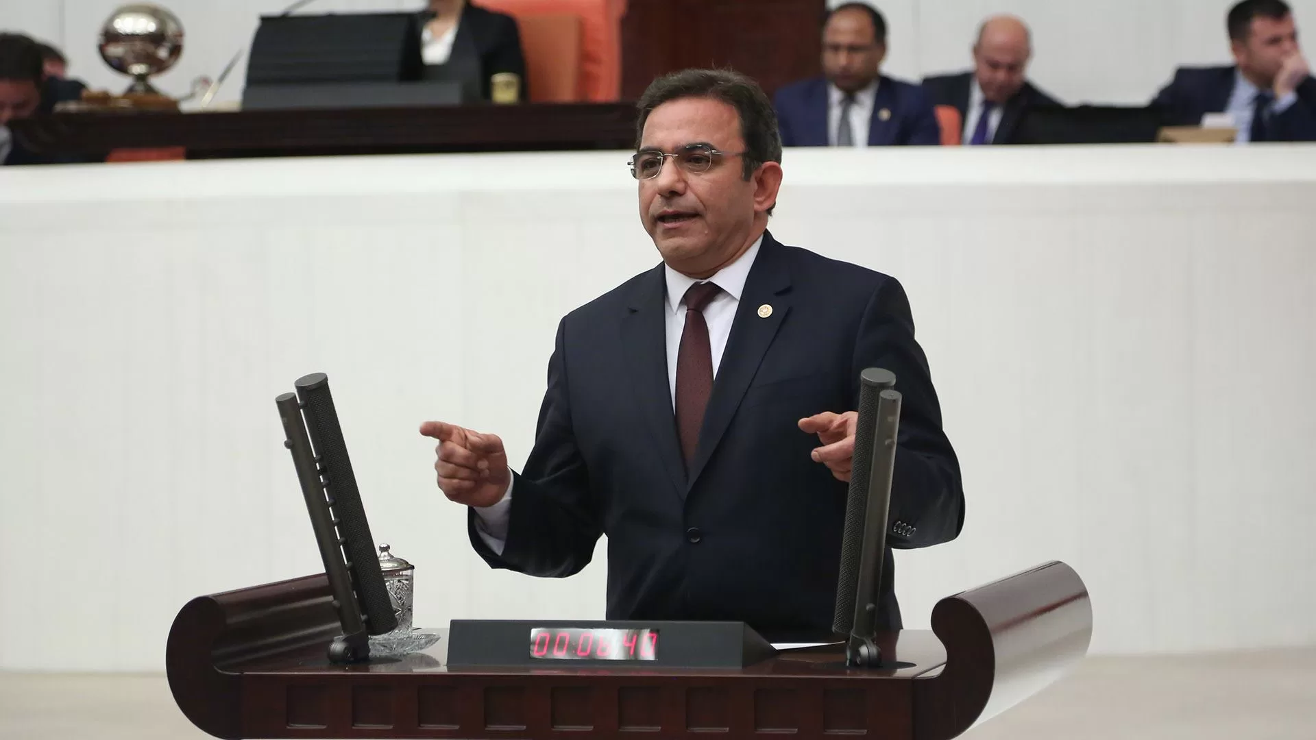 Enerji Bakanlığı, Isparta’yı dört gün karanlığa gömen elektrik kesintisinin şirketin