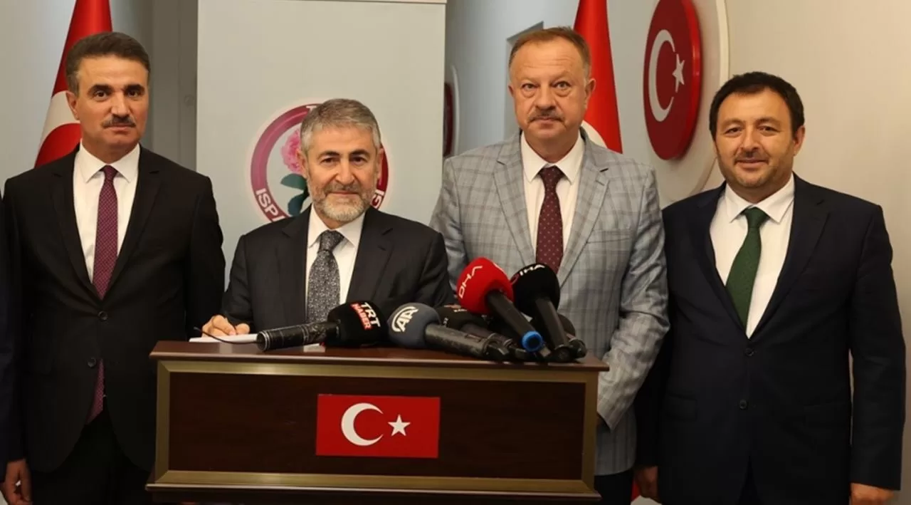 Hazine ve Maliye Bakanı Dr. Nureddin Nebati bir dizi temas