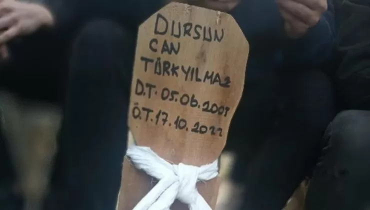 Isparta’da meydana gelen trafik kazasında 19 yaşındaki genç hayatını kaybetti.