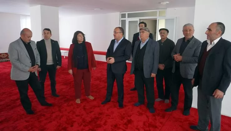 Isparta Esnaf ve Sanatkarlar Odaları Birliği Başkanı Ahmet Tural, oda