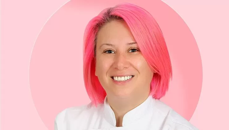 Pasta Şefi&nbsp;Didar&nbsp;Yanar&nbsp;konu hakkında bilgiler verdi. MOZAİK PASTA&nbsp; Malzemeler  100 gram