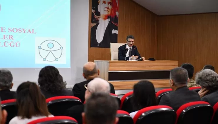 Tüm bireylerin kimseye ihtiyaç duymadan kamusal hizmetlerin tümüne ulaşabilmeleri ve