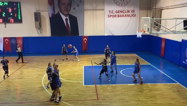 Isparta’da bugün final heyecanı yaşandı. Yıldız Kızlar Basketbol İl Birinciliği