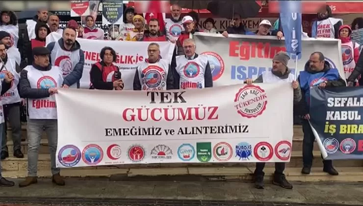 Eğitimciler hükümetten bekledikleri zam oranlarını almadıkları gerekçesiyle bugün iş bıraktı.