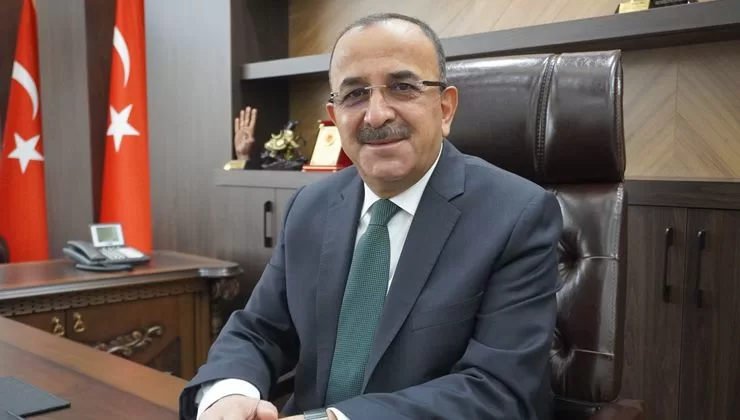 Isparta Esnaf ve Sanatkarlar Odaları Birliği Başkanı Ahmet Tural, bayram