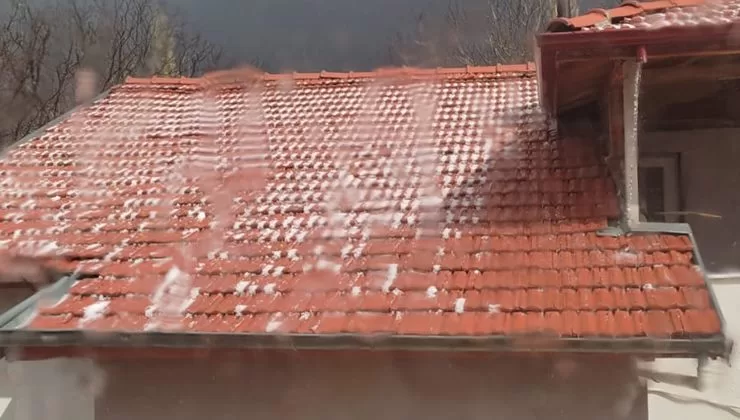 Isparta’da sabah saatlerinde etkisini gösteren şiddetli rüzgar yerini yağışlı havaya