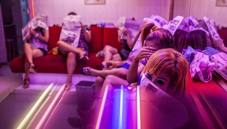 Isparta’da Nisan ayında düzenlenen fuhuş operasyonlarında 7 şüpheliye işlem yapılırken,