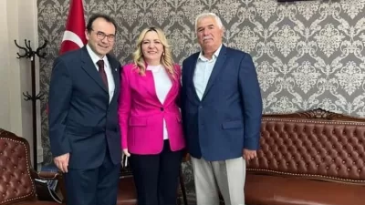 Demokrat Partili Gelendost Eski Belediye Başkanı Halim Kıyak açıklamalarda bulundu.