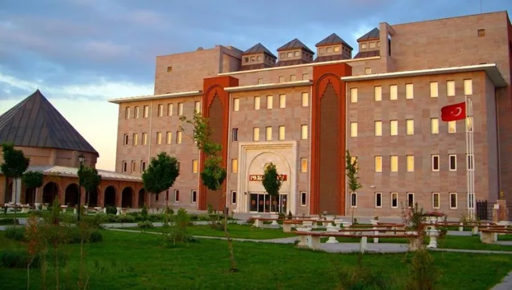 Isparta Barosu Hayvan Hakları Komisyonu hem Akkent Mahallesi hem de