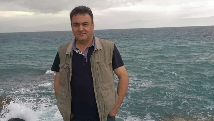 Emekli astsubay Mehmet Öztürk, yaşadığı kalp krizi sonucu hayatını kaybetti.