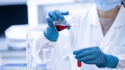 Sağlık Bakanlığının 8 bin sürekli işçi alım ilanı Resmi Gazete’de