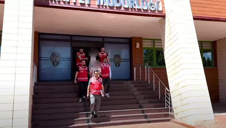 Isparta’da yaşlı kadın “kendisini polis olarak tanıtan” kişilere inanarak yaklaşık