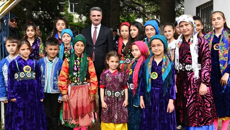 Köylerdeki yaşam konforunun şehirlerden farksız olması için çalışmalarına aralıksız devam