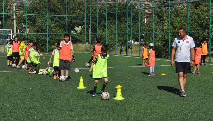 Isparta Belediyesi Gençlik Hizmetleri ve Spor Müdürlüğü bu yazın da